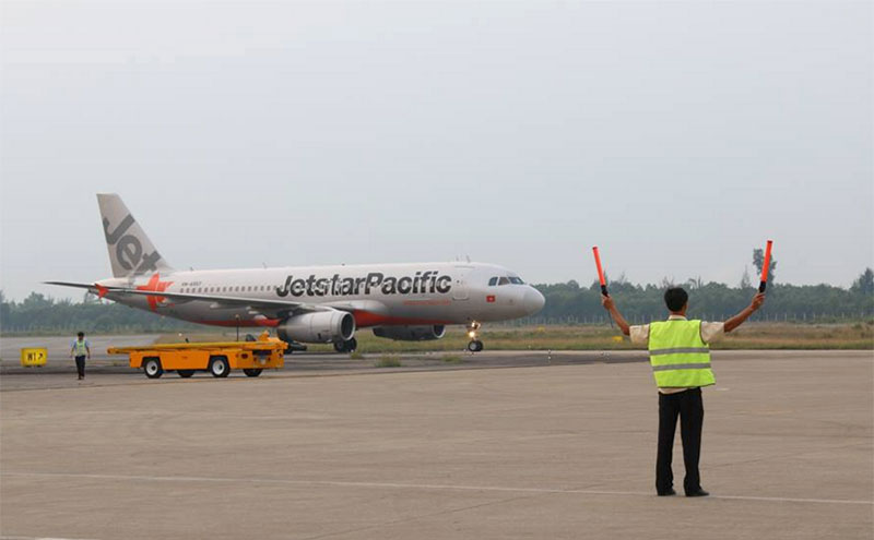 Mua vé máy bay giá rẻ với Jetstar Pacific
